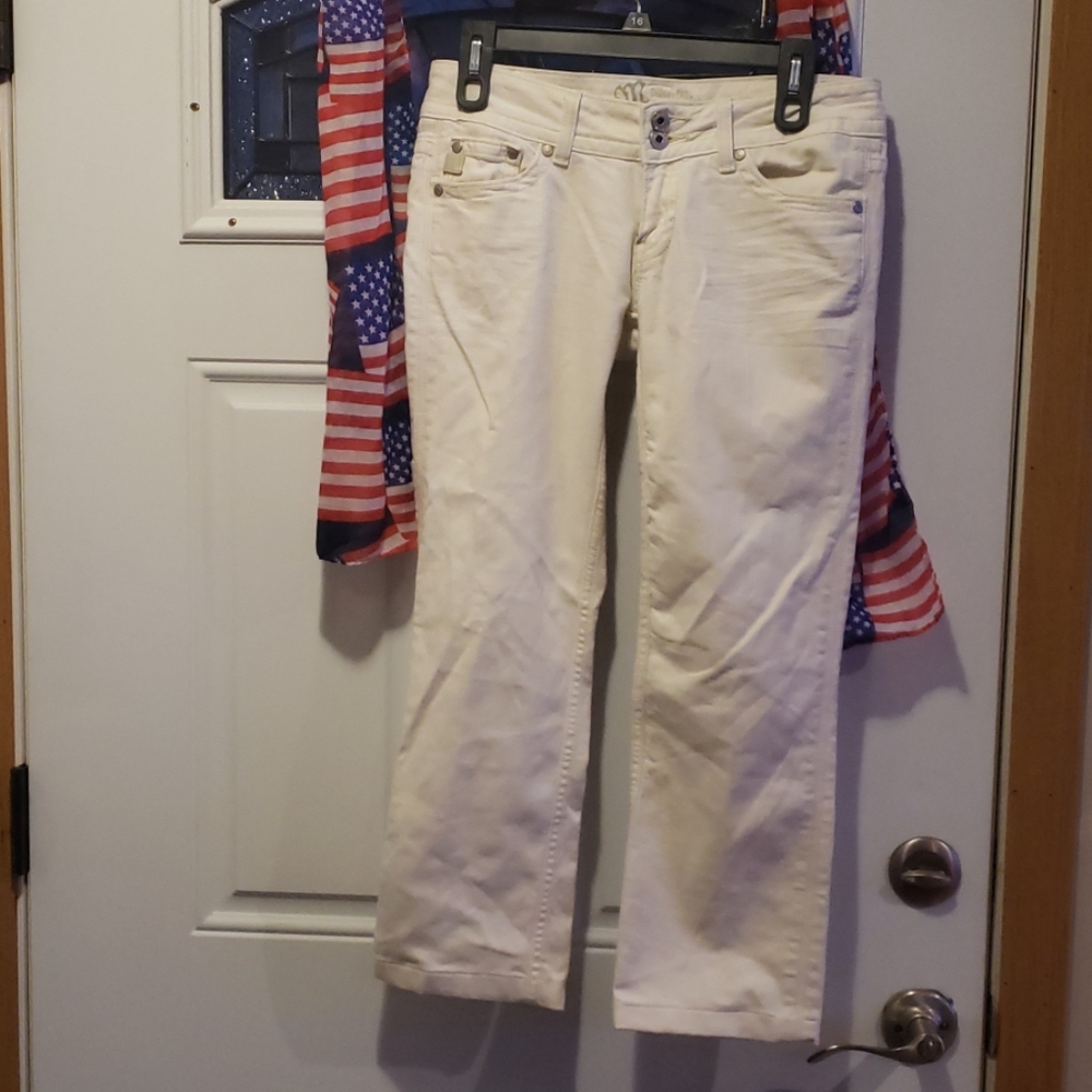 Miss Me jeans size 28